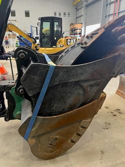 2024 Hidromek Hmk140w White