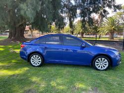 Holden Cruze
