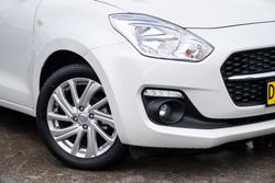 2023 Suzuki
Swift GL
