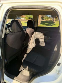 2015 Mitsubishi Outlander LS