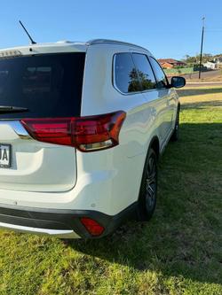 2015 Mitsubishi Outlander LS