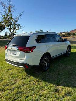 2015 Mitsubishi Outlander LS