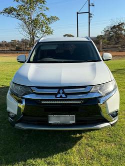 2015 Mitsubishi Outlander LS