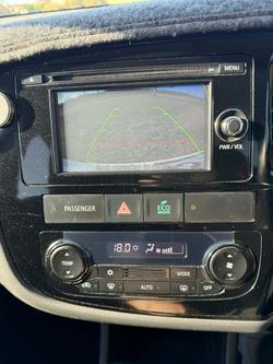 2015 Mitsubishi Outlander LS