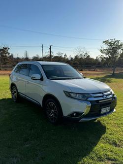 2015 Mitsubishi Outlander LS