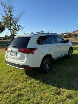 2015 Mitsubishi Outlander LS