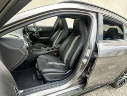 2017 Mercedes-Benz GLA-Class GLA180 X156 Mountain Grey