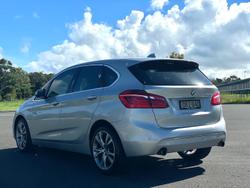 2016 BMW 2 Series 220i Luxury Line