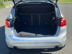 2016 BMW 2 Series 220i Luxury Line