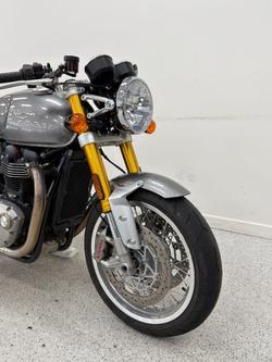 2017 Triumph THRUXTON R Silver