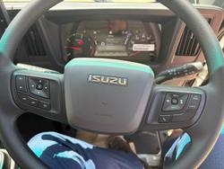 2026 Isuzu F Series FSR 140/120-240 AM R56