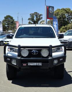 2019 Toyota Hilux Rogue