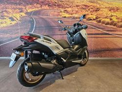 2025 Yamaha XMAX 300 V2 XMAX Silver