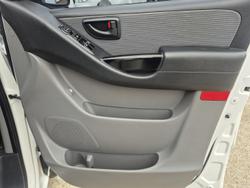 2014 Hyundai iLoad TQ2-V MY14 Creamy White