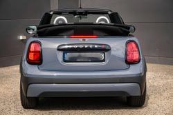 2025 MINI Cooper S Favoured