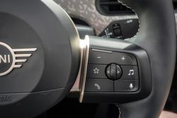 2025 MINI Cooper S Favoured