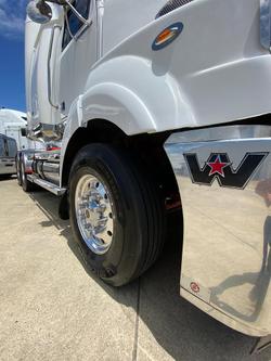 2018 Western Star 5800 Series 5864SS