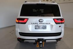 2025 Toyota Landcruiser GR Sport