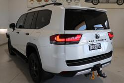 2025 Toyota Landcruiser GR Sport