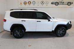 2025 Toyota Landcruiser GR Sport