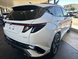 2025 HYUNDAI NX4 TUCSON HEV