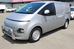 2025 Hyundai STARIA LOAD