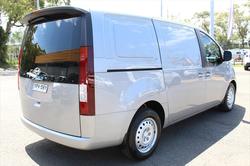 2025 Hyundai STARIA LOAD