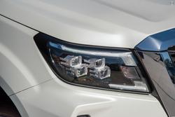 2025 Nissan Navara ST-X