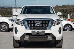 2025 Nissan Navara ST-X