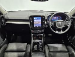 2023 Volvo XC40 Ultimate B5 Dark MY23 AWD Crystal White