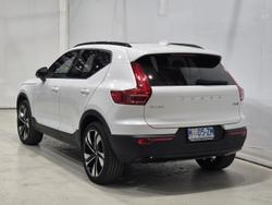 2023 Volvo XC40 Ultimate B5 Dark MY23 AWD Crystal White