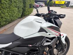 2022 Kawasaki Z400