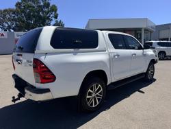 2016 Toyota Hilux SR5