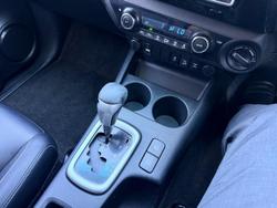 2016 Toyota Hilux SR5