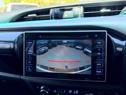 2016 Toyota Hilux SR5