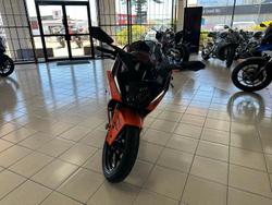 2022 KTM RC 390 RC Orange