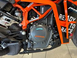 2022 KTM RC 390 RC Orange
