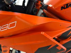 2022 KTM RC 390 RC Orange