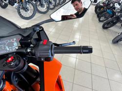 2022 KTM RC 390 RC Orange