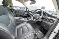 2021 LDV D90 Executive