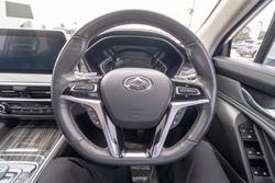 2021 LDV D90 Executive