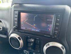 2014 JEEP WRANGLER UNLIMITED OVERLAND (4x4)