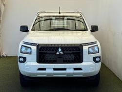 2025 Mitsubishi Triton GLX