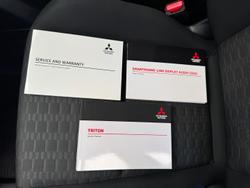 2025 Mitsubishi Triton GLX