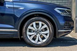 2023 Volkswagen Touareg 210TDI Elegance