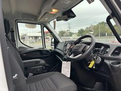 2023 Iveco Daily 70-180