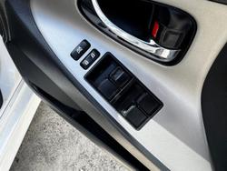 2010 Toyota Camry Sportivo ACV40R MY10 Diamond White