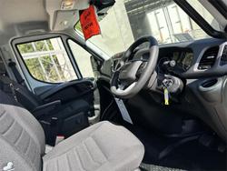 2023 Iveco Daily 70-180