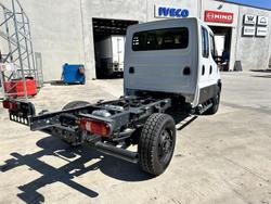 2023 Iveco Daily 70-180