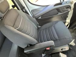 2023 Iveco Daily 70-180